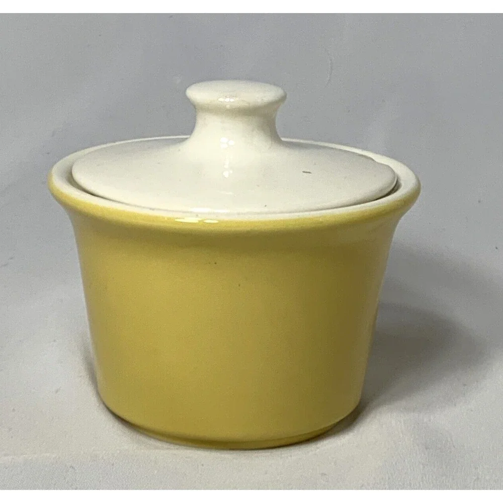 California Pottery Creamer and Sugar Yellow Vintage‎ Mid Century MCM FLAWS